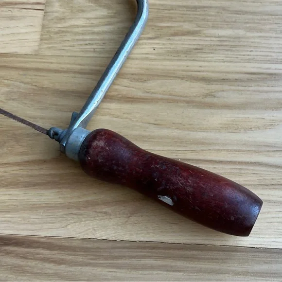 Vintage STANLEY 15-104 Coping Saw - Wood Handle - Picture 4 of 8